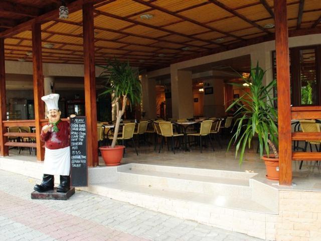Hotel Coralis Eforie Nord Zewnętrze zdjęcie