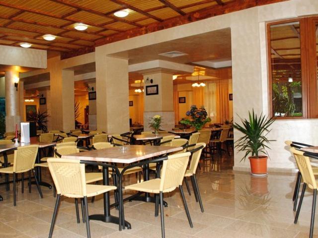 Hotel Coralis Eforie Nord Zewnętrze zdjęcie